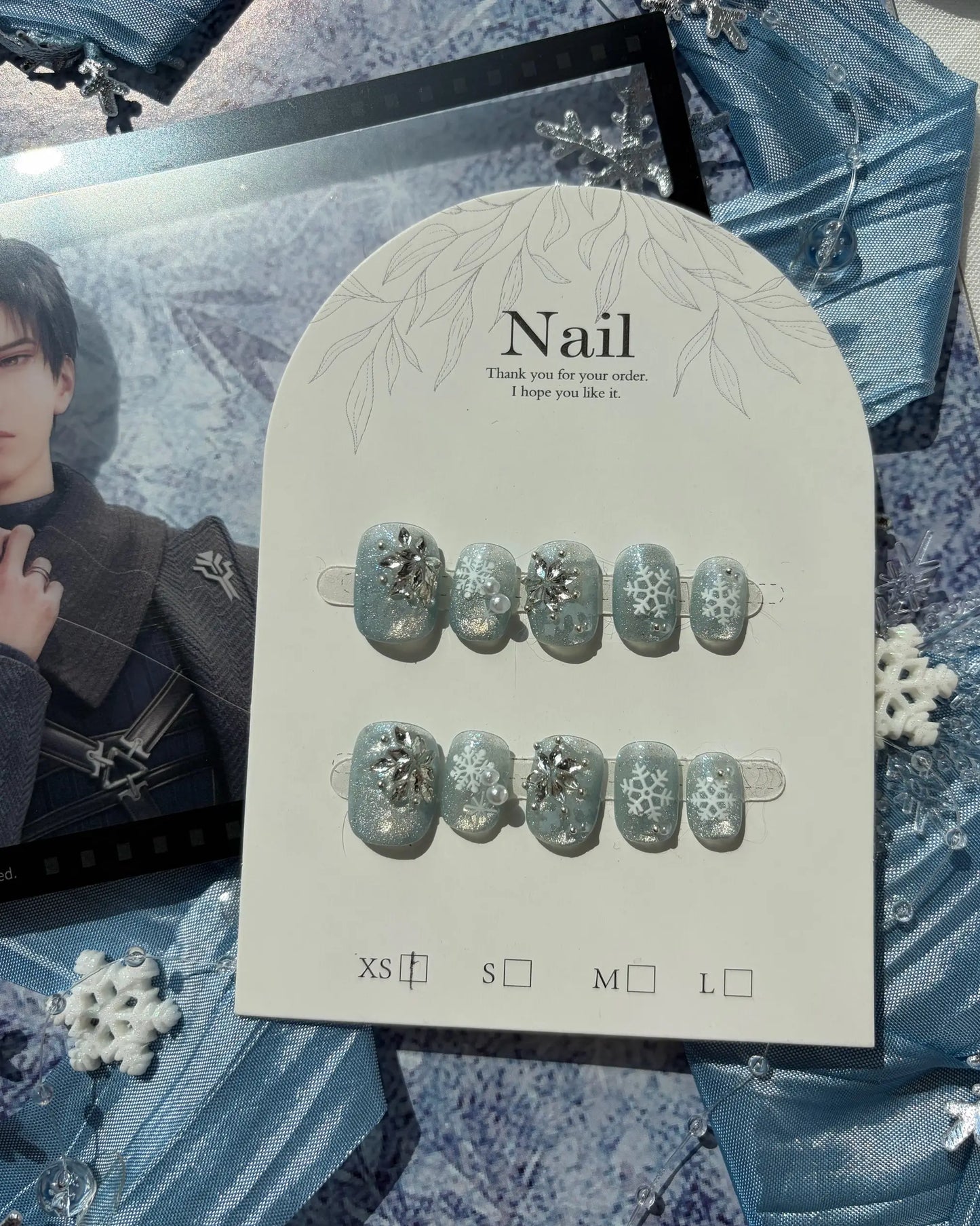 Zayne Snowbound Heart Handmade Press-on Nails